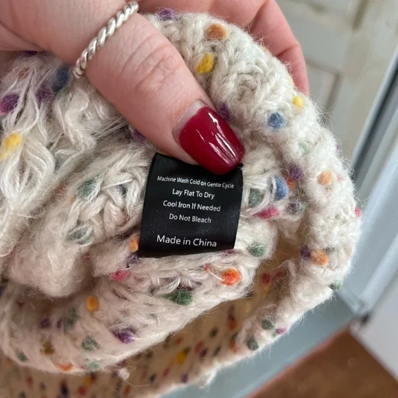 POL Chunky Knit Distressed Artsy Confetti Pullover Sweater Size L - Picture 10 of 10